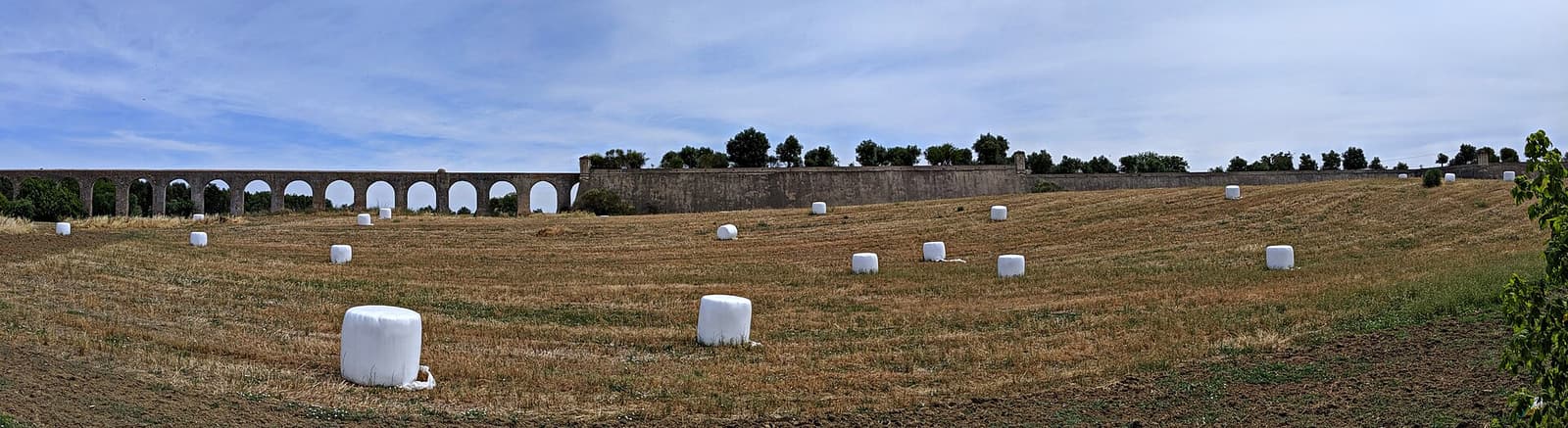 Aqueduc de l'Água de Prata (Évora)